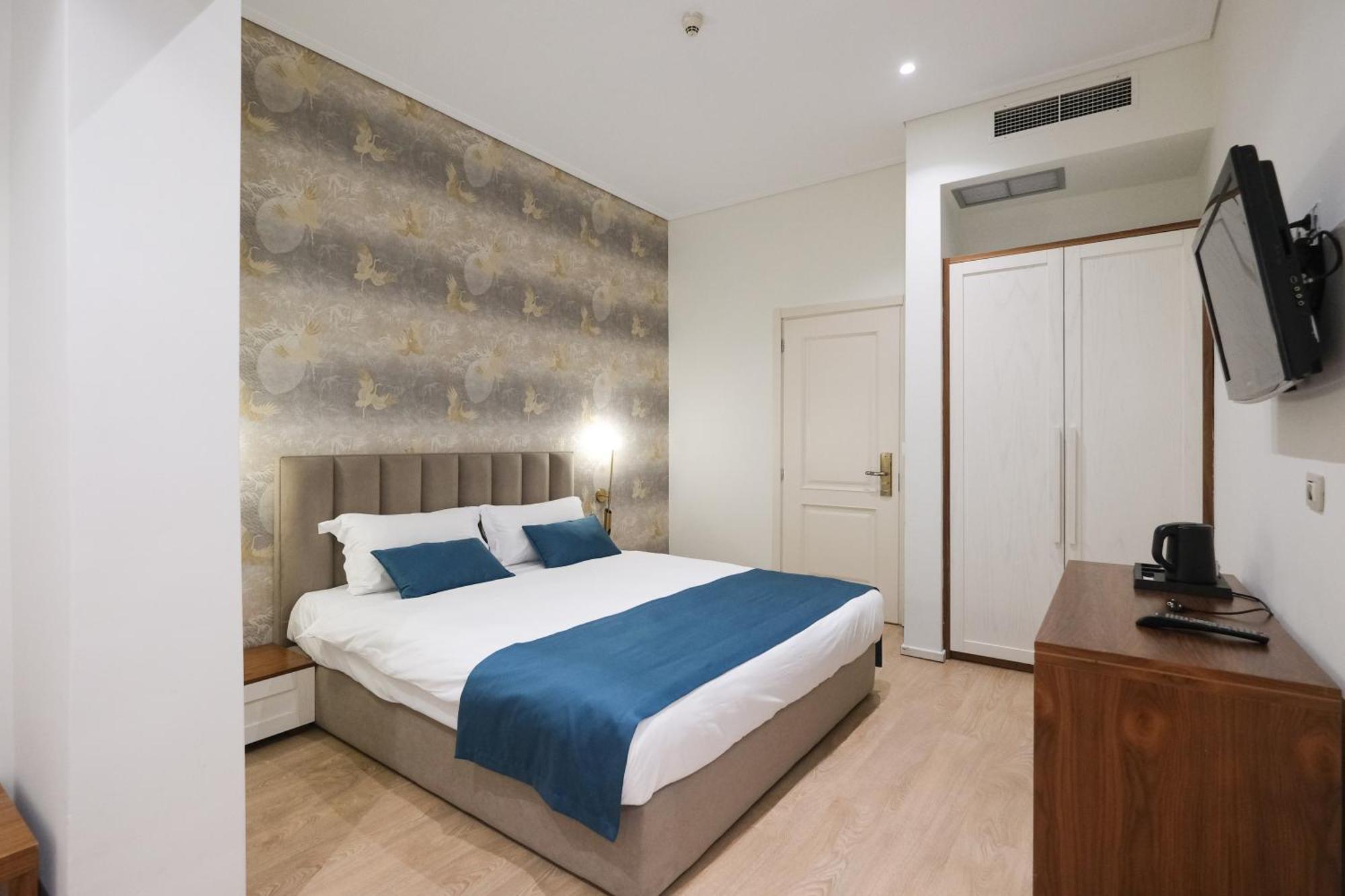 Golden City Hotel , Tirana Esterno foto