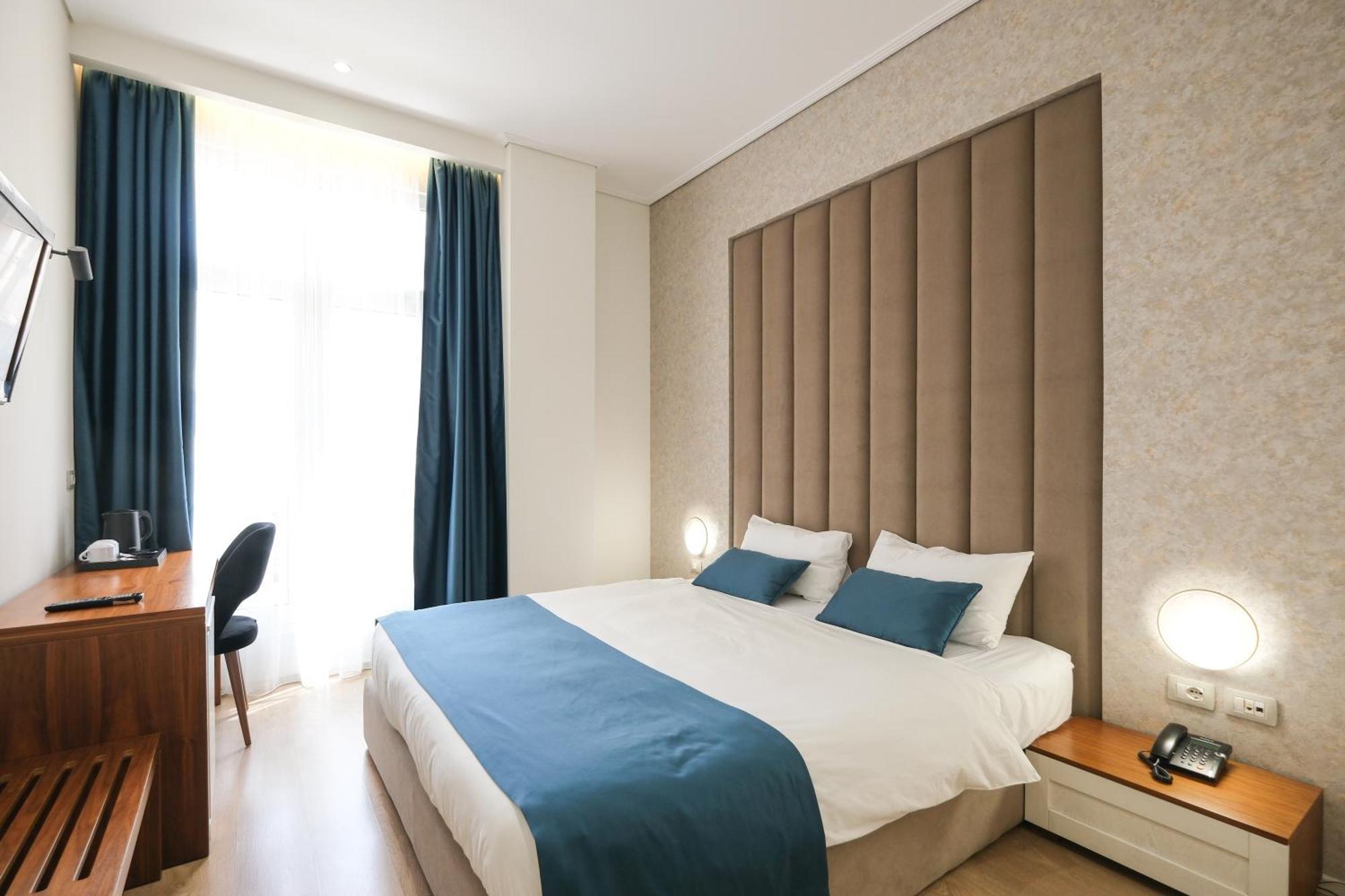 Golden City Hotel , Tirana Esterno foto
