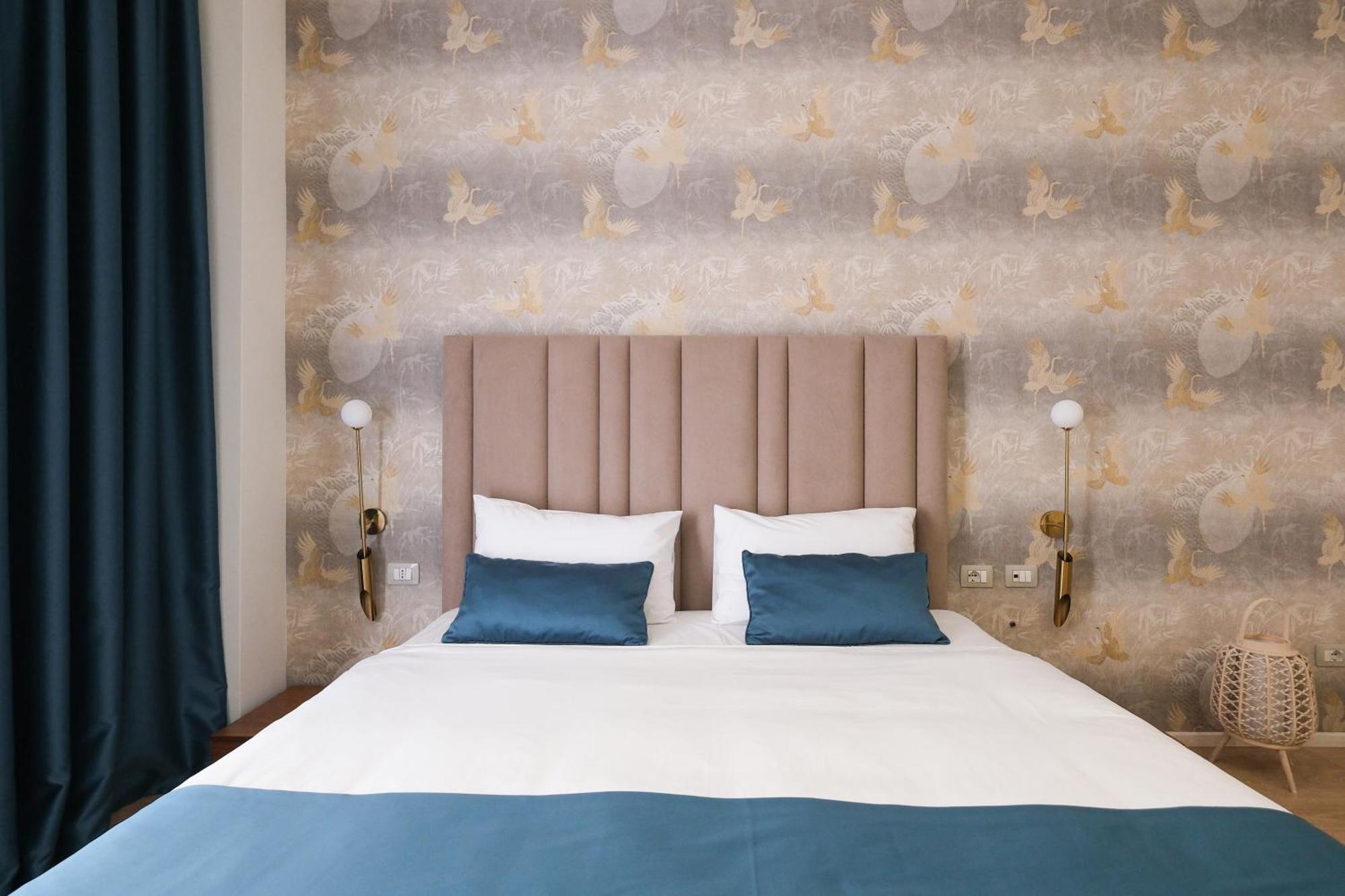Golden City Hotel , Tirana Esterno foto